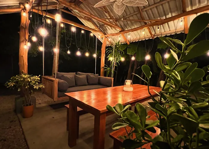 Casa Bonita - 5br With Pool Walk To Beach! Сasa de vacaciones *