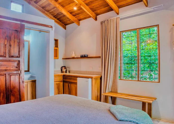 Casa Bonita - 5br With Pool Walk To Beach! Сasa de vacaciones *