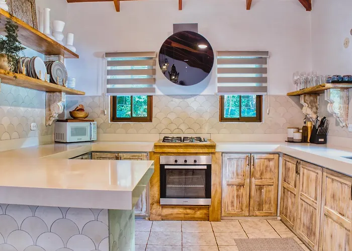 Сasa de vacaciones Casa Bonita - 5br With Pool Walk To Beach! Nosara