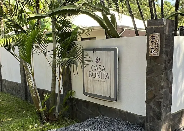 Casa Bonita - 5br With Pool Walk To Beach! Сasa de vacaciones